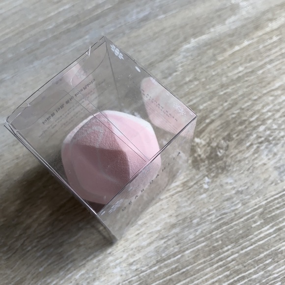 Dear Dahlia Marble Multi-Blender Pair Shaped - Picture 2 of 3